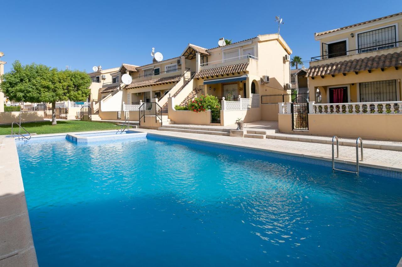 Heads 2 Holiday Homes Apartment Villamartin (Valencia) Exterior foto
